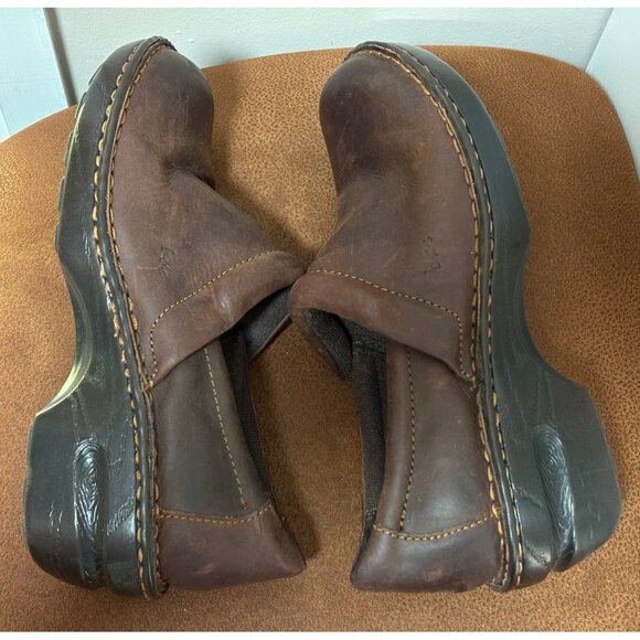 BORN WOMENS BROWN LEATHER SLIP ON CLOGS MULES WEDGE SIZE US 8 EU 39 - Picture 5 of 9